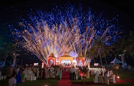 indian wedding fireworks photography